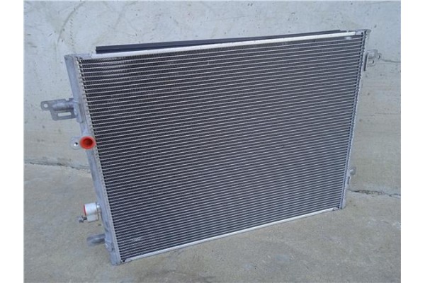 Recambio de radiador aire acondicionado para renault zoe electrico referencia OEM IAM 921007736R  
