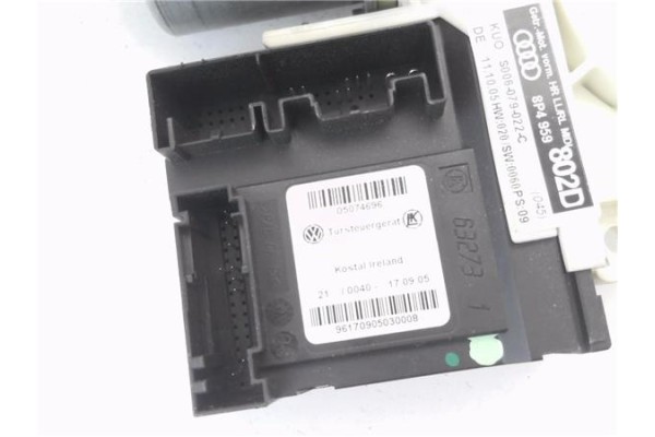 Recambio de motor elevalunas trasero derecho para audi a3 sportback (8pa) 2.0 tdi ambiente referencia OEM IAM 8P4959802D S000607