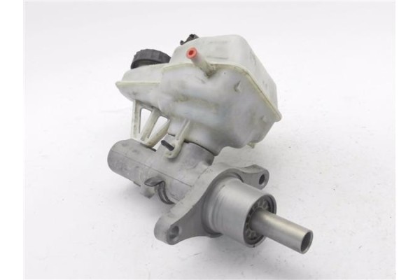 Recambio de bomba freno para citroen jumpy 2.0 hdi 125 fap 27 l1h1 fugón referencia OEM IAM 4601T3  