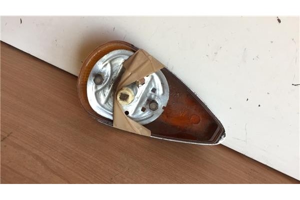 Recambio de intermitente delantero dcho para volkswagen escarabajo 1200 (typ 1) 1.2 1200 referencia OEM IAM 22725R6  