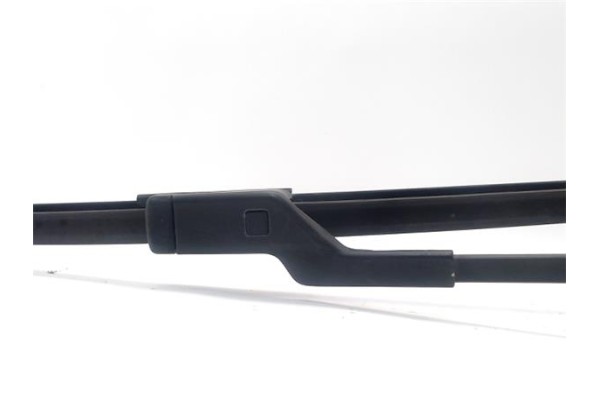 Recambio de brazo limpiaparabrisas delantero izquierdo para renault zoe electrico referencia OEM IAM   