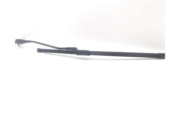 Recambio de brazo limpiaparabrisas delantero izquierdo para renault zoe electrico referencia OEM IAM   