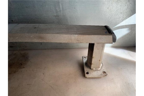 Recambio de refuerzo paragolpes para citroen jumpy 2.0 hdi 125 fap 27 l1h1 fugón referencia OEM IAM 7414RG  