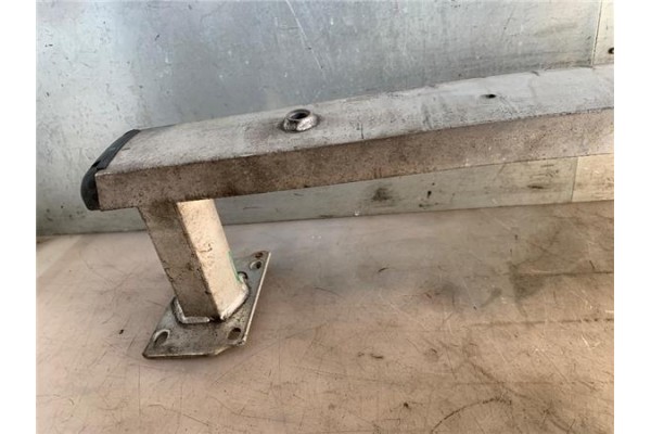 Recambio de refuerzo paragolpes para citroen jumpy 2.0 hdi 125 fap 27 l1h1 fugón referencia OEM IAM 7414RG  