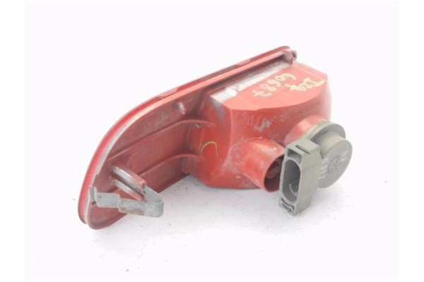 Recambio de piloto inferior trasero izquierdo para chrysler pt cruiser 2.2 crd limited referencia OEM IAM 5303500AC 05303503AC 