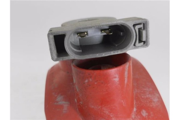 Recambio de piloto inferior trasero izquierdo para chrysler pt cruiser 2.2 crd limited referencia OEM IAM 5303500AC 05303503AC 