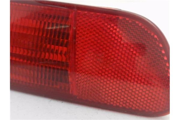 Recambio de piloto inferior trasero izquierdo para chrysler pt cruiser 2.2 crd limited referencia OEM IAM 5303500AC 05303503AC 