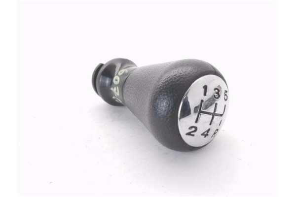 Recambio de pomo palanca cambio para citroen c3 1.4 i referencia OEM IAM 2403Z1  