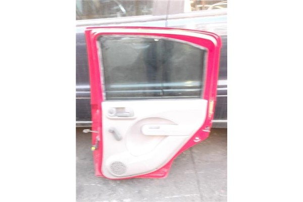 Recambio de puerta trasero derecha para fiat ii panda (169) 1.3 d multijet referencia OEM IAM 46826582  