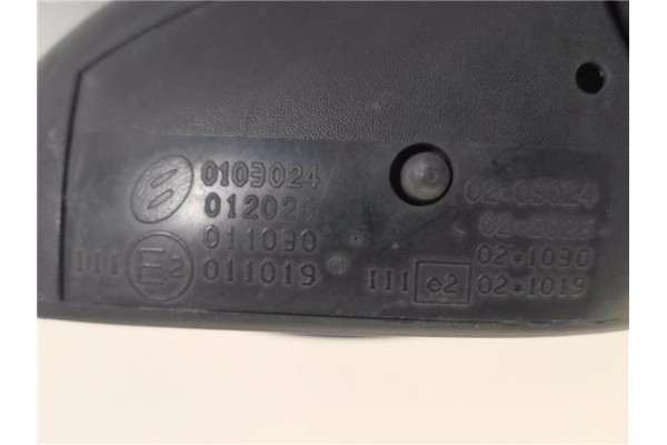 Recambio de retrovisor electrico derecho para citroen c3 1.4 i referencia OEM IAM 12363610 E2011019 