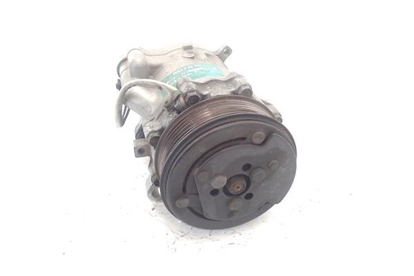 Recambio de compresor aire acond. para volkswagen polo iii (6n1) 1.0 básico referencia OEM IAM 6N0820803A  