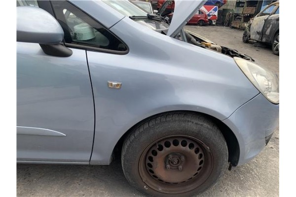 Recambio de aleta delantero derecha para opel corsa d 1.2 referencia OEM IAM 93189644  