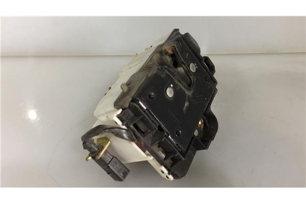 Recambio de cierre electromagnetico trasero derecho para seat ibiza (6k1)(08.1999 ) 1.4 referencia OEM IAM 6K4839016G  