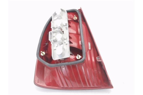 Recambio de piloto trasero derecho para skoda superb (3u4) 1.9 tdi referencia OEM IAM 1SCX13440AA 3U5945096 