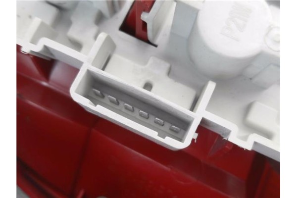 Recambio de piloto trasero derecho para skoda superb (3u4) 1.9 tdi referencia OEM IAM 1SCX13440AA 3U5945096 