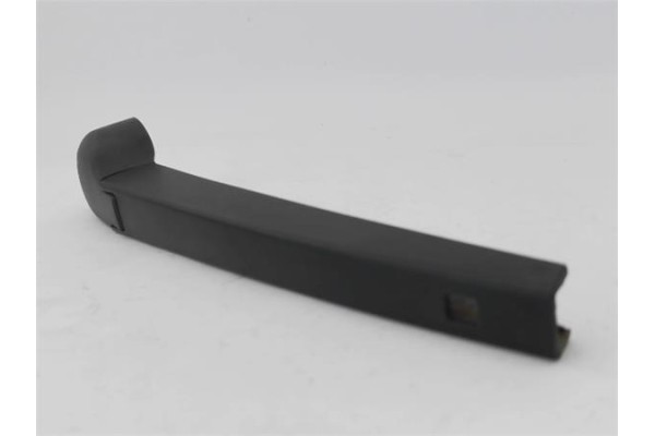 Recambio de brazo limpiaparabrisas trasero para volkswagen polo v (6r1) 1.4 advance referencia OEM IAM   