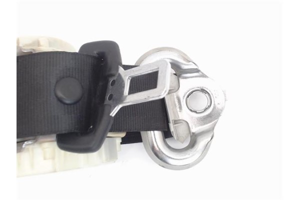 Recambio de cinturon seguridad trasero derecho para volkswagen caddy (2k) 1.9 kombi referencia OEM IAM 2k0857812F 34023166 