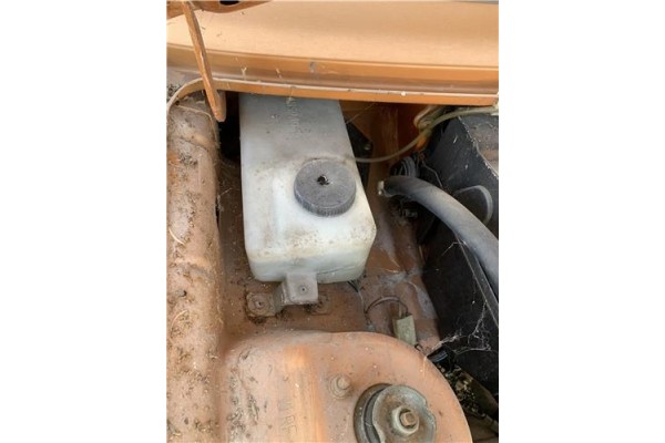 Recambio de deposito limpiaparabrisas para seat ritmo (138) 1.2 referencia OEM IAM 12AC64CV47KW  