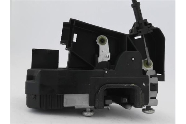 Recambio de cierre electromagnetico delantero izquierdo para renault trafic ii furgón (fl) 2.5 dti referencia OEM IAM   