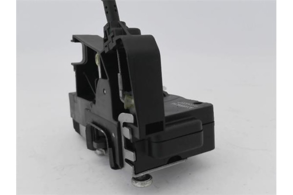 Recambio de cierre electromagnetico delantero izquierdo para renault trafic ii furgón (fl) 2.5 dti referencia OEM IAM   
