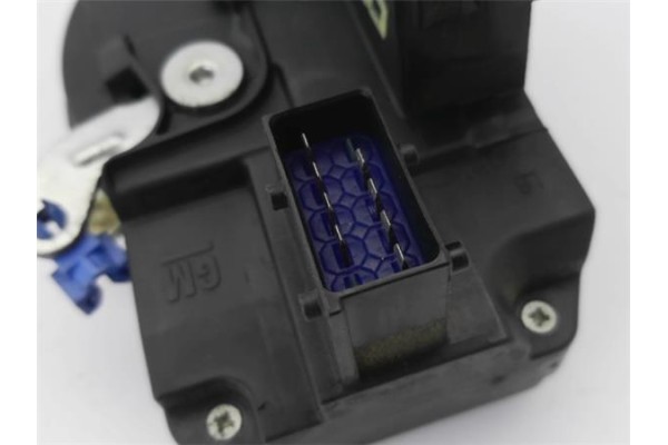 Recambio de cierre electromagnetico delantero izquierdo para renault trafic ii furgón (fl) 2.5 dti referencia OEM IAM   