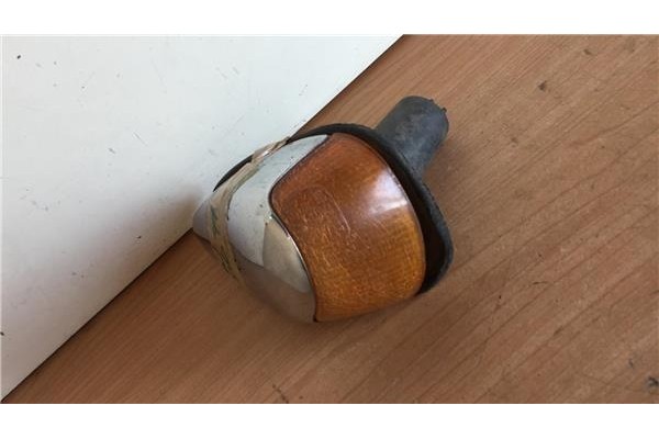 Recambio de intermitente delantero dcho para volkswagen escarabajo 1200 (typ 1) 1.2 1200 referencia OEM IAM 22725R6  