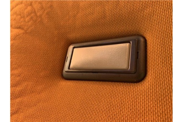 Recambio de luz trasero central techo para seat ritmo (138) 1.2 referencia OEM IAM 12AC64CV47KW  