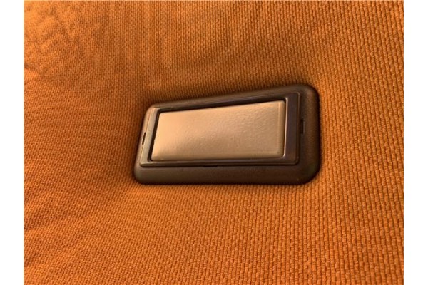 Recambio de luz trasero central techo para seat ritmo (138) 1.2 referencia OEM IAM 12AC64CV47KW  