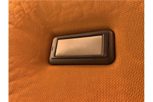 Recambio de luz trasero central techo para seat ritmo (138) 1.2 referencia OEM IAM 12AC64CV47KW  