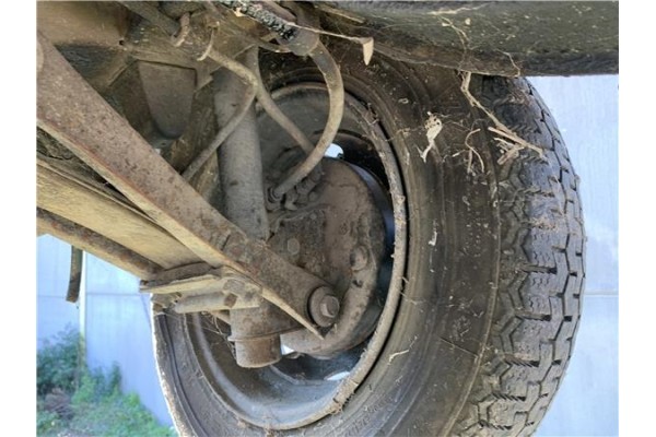 Recambio de mangueta trasero izquierda para seat ritmo (138) 1.2 referencia OEM IAM 12AC64CV47KW  