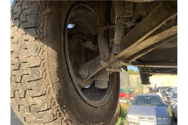 Recambio de mangueta trasero izquierda para seat ritmo (138) 1.2 referencia OEM IAM 12AC64CV47KW  