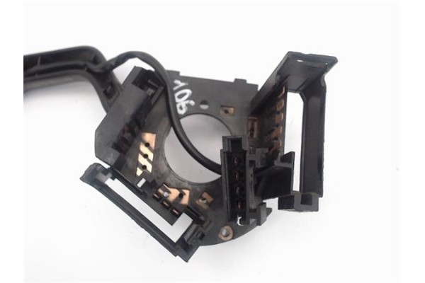 Recambio de mando limpiaparabrisas para volkswagen golf ii (191/193) referencia OEM IAM 333953503A  