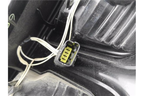 Recambio de piloto trasero izquierdo para citroen c3 picasso 1.6 exclusive referencia OEM IAM 9681727280  