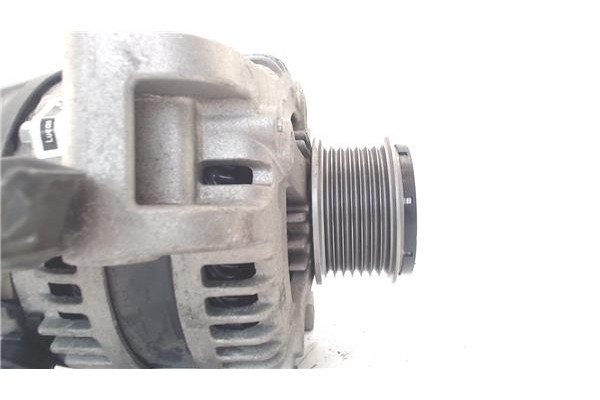 Recambio de alternador para toyota avensis cross sport (t27) 2.2 premium referencia OEM IAM 1042104771 220621 10019 