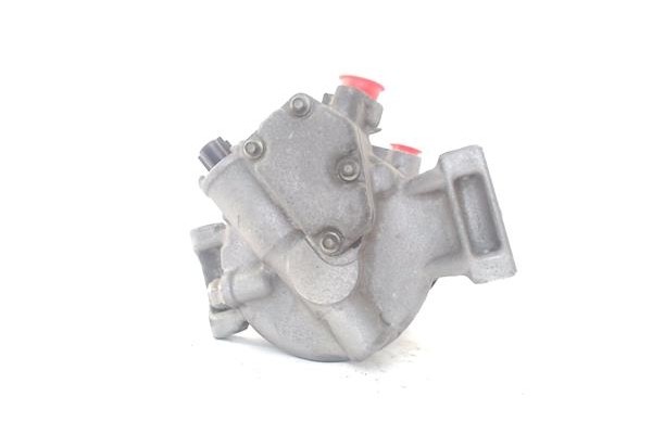 Recambio de compresor aire acond. para toyota avensis cross sport (t27) 2.2 premium referencia OEM IAM 5SE12CGE447260  