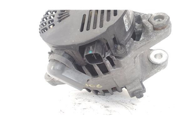 Recambio de alternador para toyota auris (e15) 1.6 vvti referencia OEM IAM 270600T010 MS1012100910 