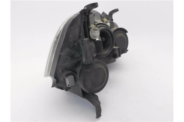 Recambio de faro delantero izquierdo para opel corsa c 1.7 dti referencia OEM IAM 09114329 89302111 