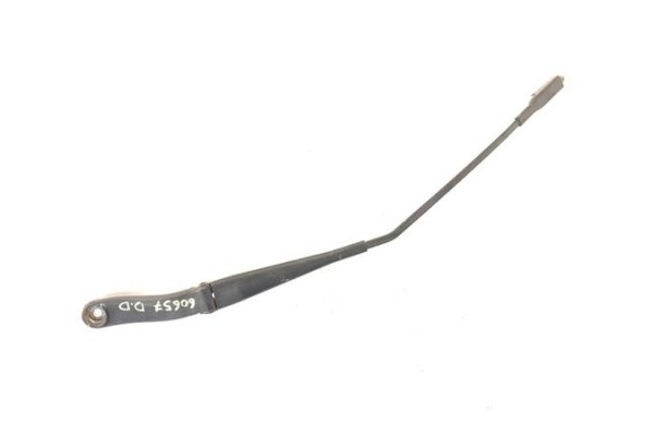 Recambio de brazo limpiaparabrisas delantero derecho para mercedes-benz clase b (bm 245) 1.7 170 (245.232) referencia OEM IAM A1