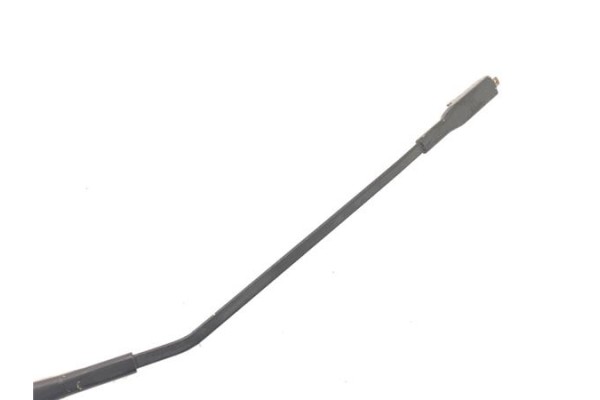 Recambio de brazo limpiaparabrisas delantero derecho para mercedes-benz clase b (bm 245) 1.7 170 (245.232) referencia OEM IAM A1