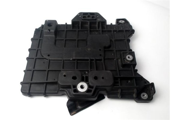 Recambio de soporte bateria para kia rio (ub) 1.2 basic referencia OEM IAM 371501W100  