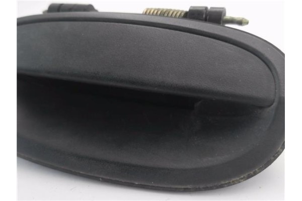 Recambio de maneta exterior delantero derecha para chevrolet matiz 1.0 s referencia OEM IAM 96601473  