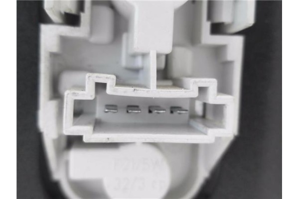 Recambio de piloto trasero izquierdo para mercedes-benz clase b (bm 245) 1.7 170 (245.232) referencia OEM IAM A1698202364  