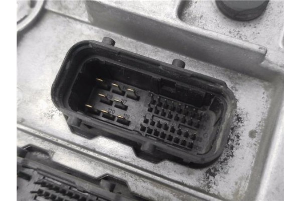 Recambio de centralita para smart for two 0.7 referencia OEM IAM 0010020V001 261205006 