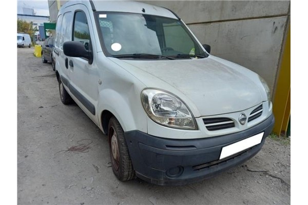 nissan kubistar furgón del año 