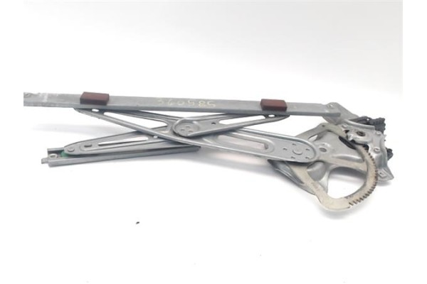 Recambio de elevalunas electrico delantero derecho para toyota auris (e15) 2.0 d-4d referencia OEM IAM   