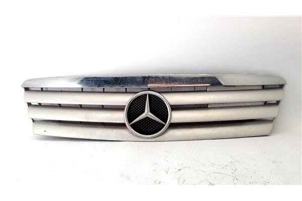 Recambio de rejilla capo para mercedes-benz clase a (bm 168) 1.7 170 cdi (168.008) referencia OEM IAM 1688800083  