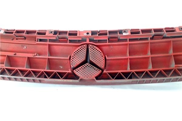 Recambio de rejilla capo para mercedes-benz clase a (bm 168) 1.7 170 cdi (168.008) referencia OEM IAM 1688800083  