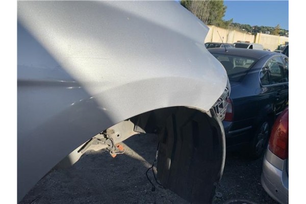 Recambio de aleta delantero derecha para honda fr-v (be) 1.7 referencia OEM IAM 60211SJD000ZZ  