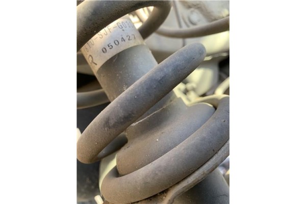 Recambio de amortiguador trasero derecho para honda fr-v (be) 1.7 referencia OEM IAM 52611SJFG02  