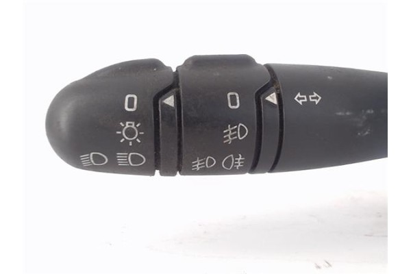 Recambio de mando intermitencia para renault clio ii fase ii (b/cb0) referencia OEM IAM   